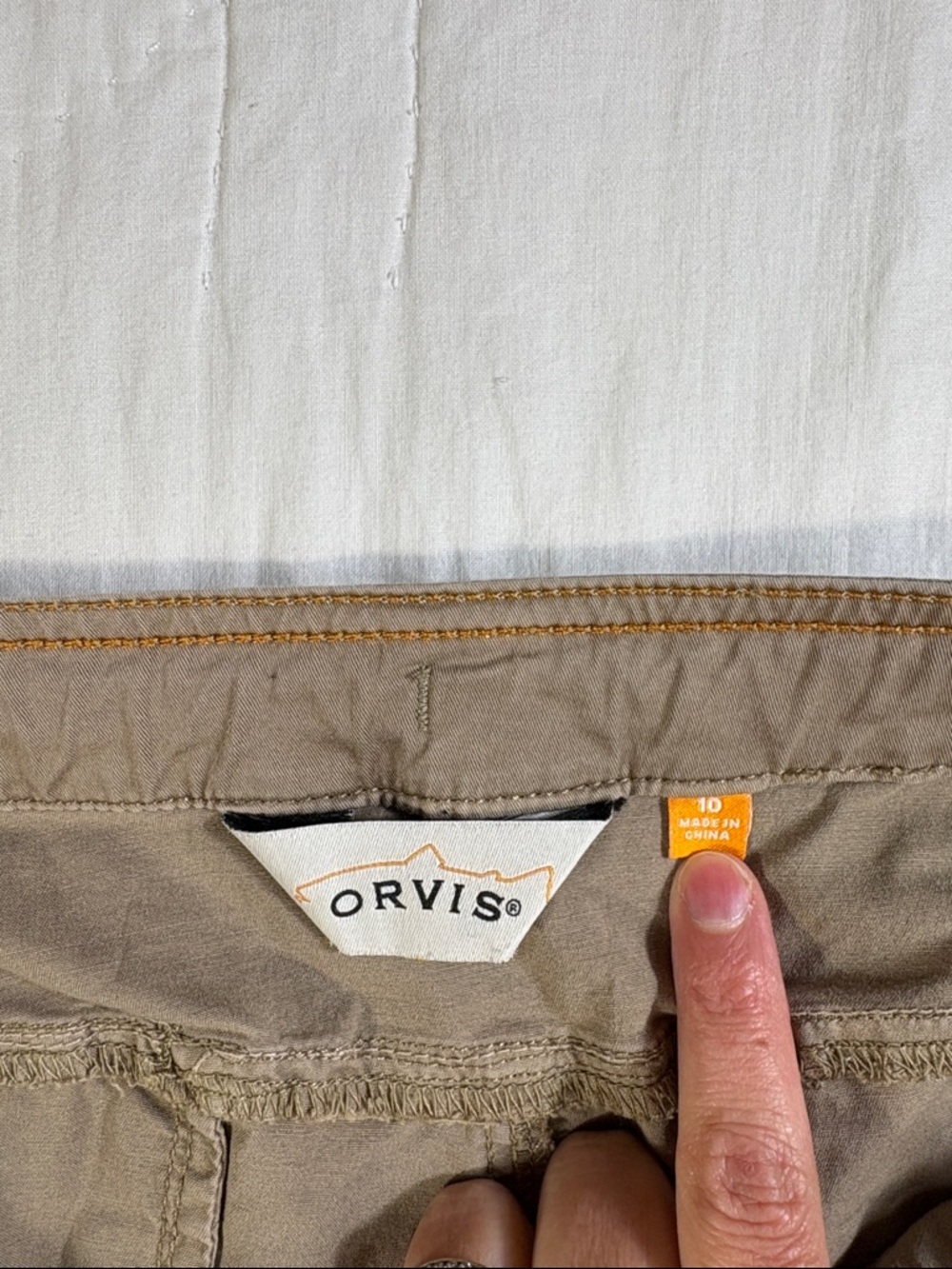 Gorpcore Orvis Everyday Stretch Chino Pants Khaki Tan/Taupe Straight Leg Size 10 - Picture 3 of 12